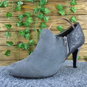 Dexflex Women 8.5 Gray Fabric Zip Ankle Booties Heels Stylish Comfortable